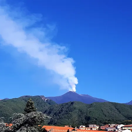 Etna Sunrise ベッド・アンド・ブレックファスト 4*